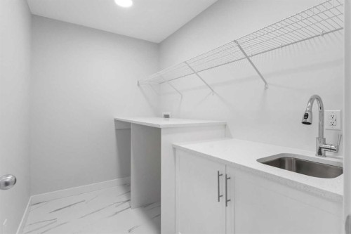107 Versant View Sw, Calgary, AB 