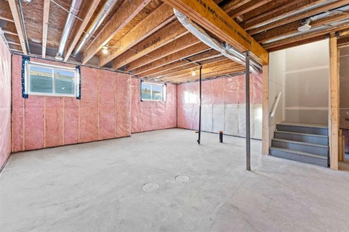 107 Versant View Sw, Calgary, AB 