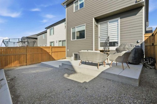 107 Versant View Sw, Calgary, AB 