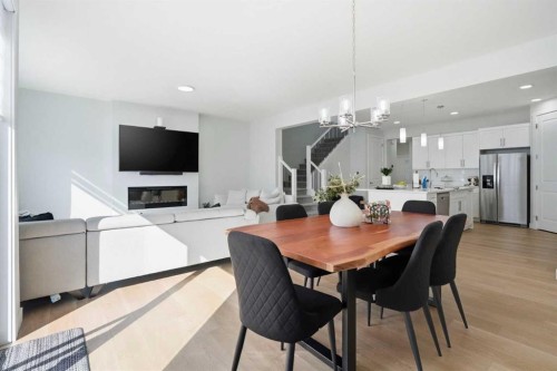 107 Versant View Sw, Calgary, AB 