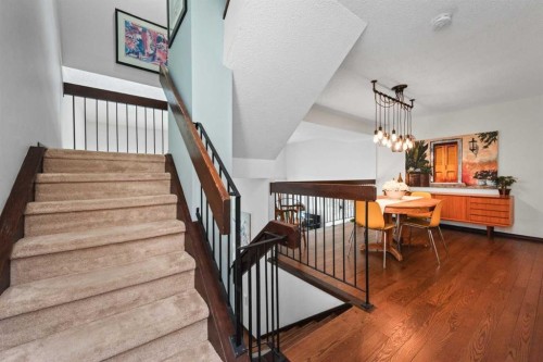 49-27 Silver Springs Drive Nw, Calgary, AB - Indoor Photo Showing Other Room
