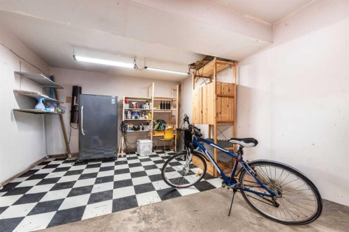 49-27 Silver Springs Drive Nw, Calgary, AB - Indoor