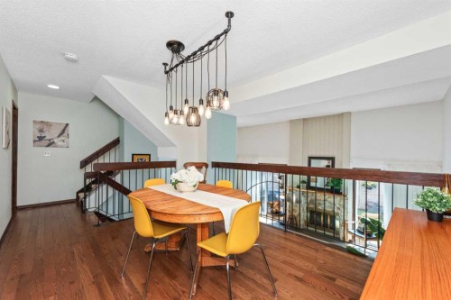 49-27 Silver Springs Drive Nw, Calgary, AB - Indoor Photo Showing Dining Room