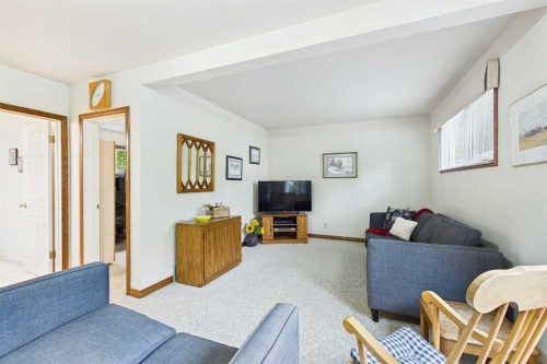 2960 Conrad Drive Nw, Calgary, AB 