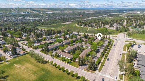 31-5625 Silverdale Drive Nw, Calgary, AB - Outdoor With View