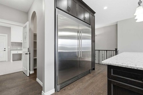 9 Kingsbridge Place Se, Airdrie, AB - Indoor