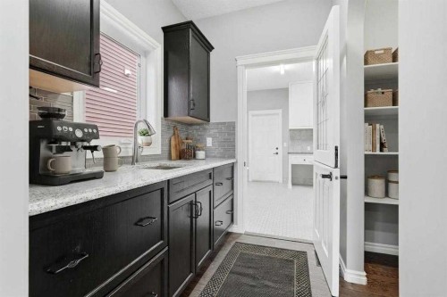 9 Kingsbridge Place Se, Airdrie, AB - Indoor Photo Showing Other Room