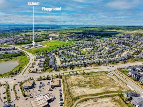 201-10 Westpark Link Sw, Calgary, AB 