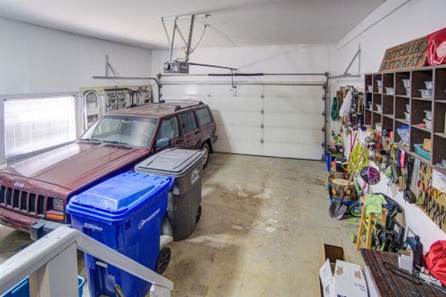 11B Westlynn Drive, Claresholm, AB 