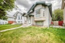137 Erin Meadow Bay Se, Calgary, AB 