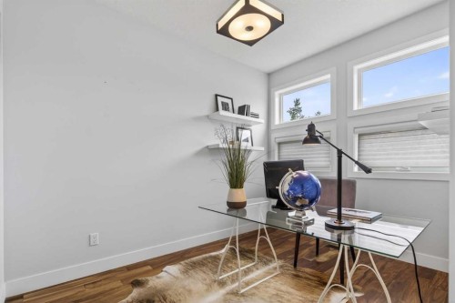 4660 82 Street Nw, Calgary, AB - Indoor Photo Showing Office