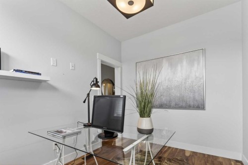 4660 82 Street Nw, Calgary, AB - Indoor
