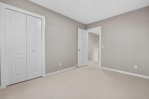 2455 Kingsland View Se, Airdrie, AB 