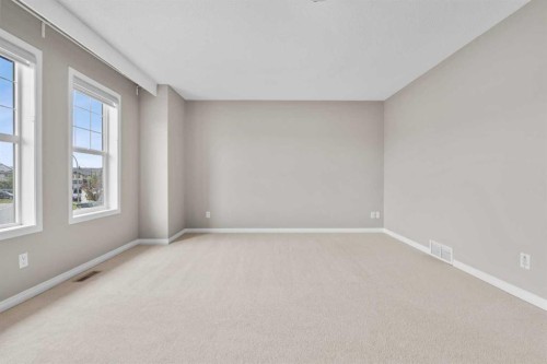 2455 Kingsland View Se, Airdrie, AB 