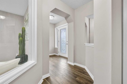2455 Kingsland View Se, Airdrie, AB 