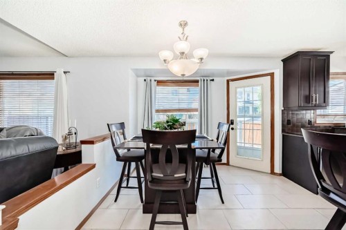 263 Coral Keys Drive Ne, Calgary, AB - Indoor Photo Showing Dining Room