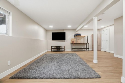 905-720 Willowbrook Road Nw, Airdrie, AB 