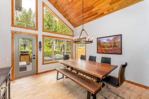 183 Hubman Landing, Canmore, AB 