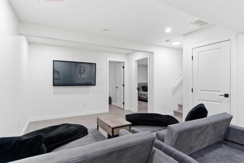 90 Saddlebred Place, Cochrane, AB - Indoor