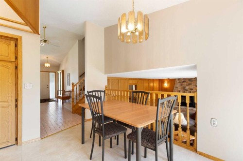 23 Millside Place Sw, Calgary, AB - Indoor Photo Showing Dining Room
