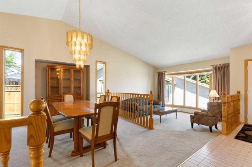 23 Millside Place Sw, Calgary, AB - Indoor Photo Showing Dining Room