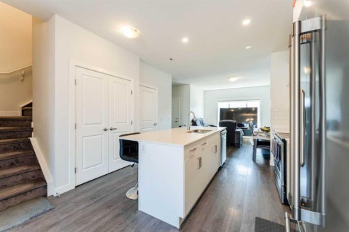 150 Red Embers Common Ne, Calgary, AB 
