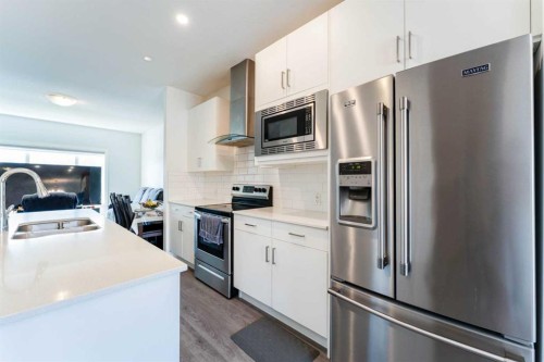 150 Red Embers Common Ne, Calgary, AB 