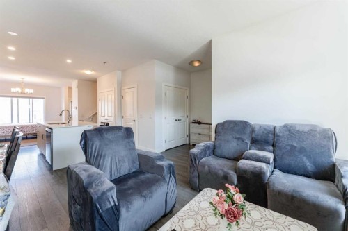 150 Red Embers Common Ne, Calgary, AB 