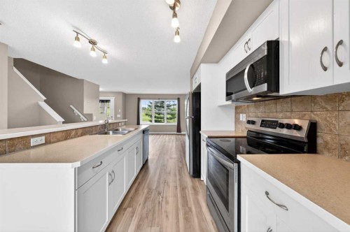 928 Panamount Boulevard Nw, Calgary, AB 