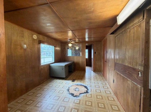 5139 51 Avenue, Caroline, AB 
