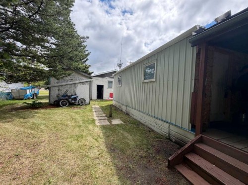 5139 51 Avenue, Caroline, AB 