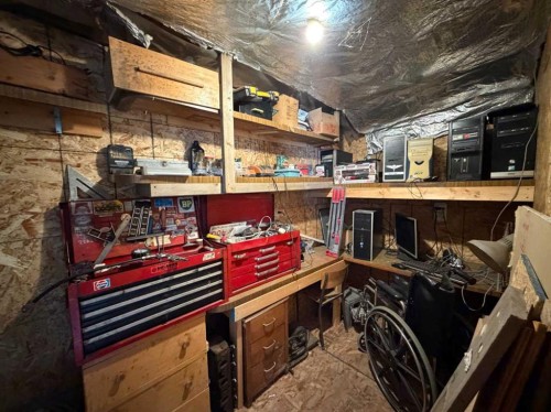 5139 51 Avenue, Caroline, AB 