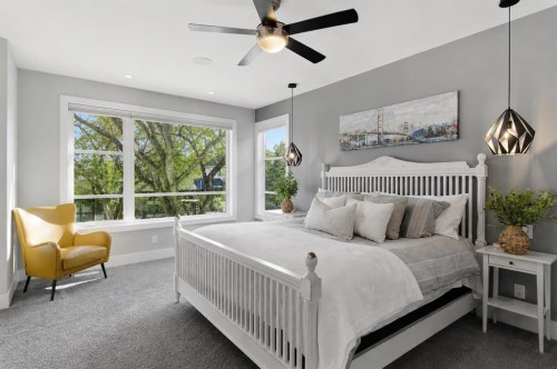 10 Lissington Drive Sw, Calgary, AB - Indoor Photo Showing Bedroom