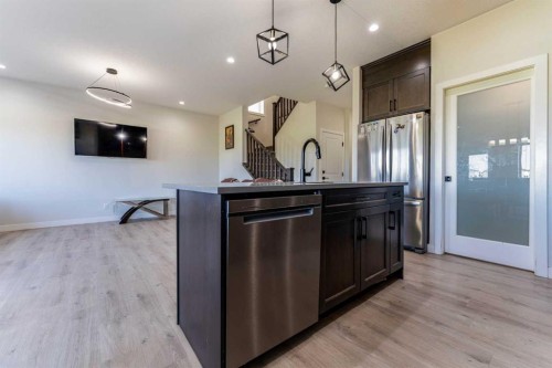 124 Cornerbrook Green Ne, Calgary, AB 