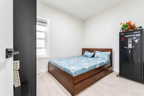 124 Cornerbrook Green Ne, Calgary, AB 