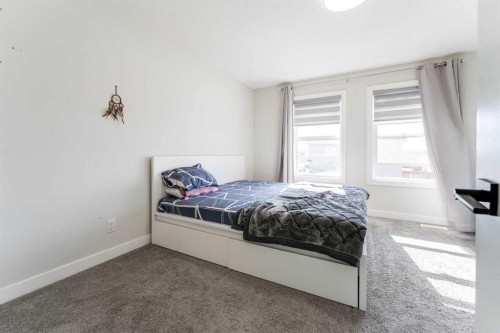 124 Cornerbrook Green Ne, Calgary, AB 
