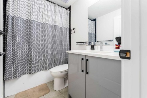 124 Cornerbrook Green Ne, Calgary, AB 