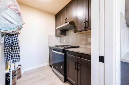 124 Cornerbrook Green Ne, Calgary, AB 