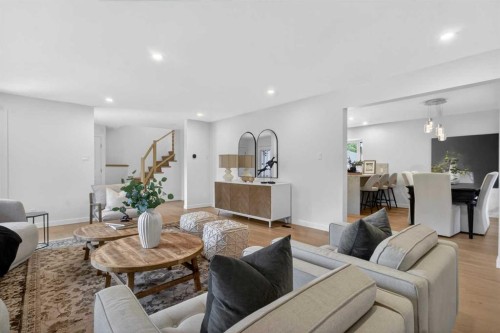 928 Maplecroft Road Se, Calgary, AB 