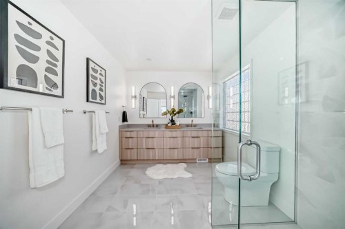 161 West Creek Pond, Chestermere, AB - Indoor Photo Showing Bathroom