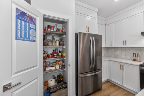 114 Southshore Court, Chestermere, AB 