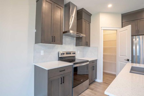 56 Corner Glen Green Ne, Calgary, AB 