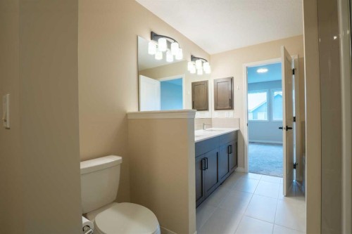 56 Corner Glen Green Ne, Calgary, AB 