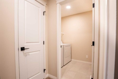 56 Corner Glen Green Ne, Calgary, AB 