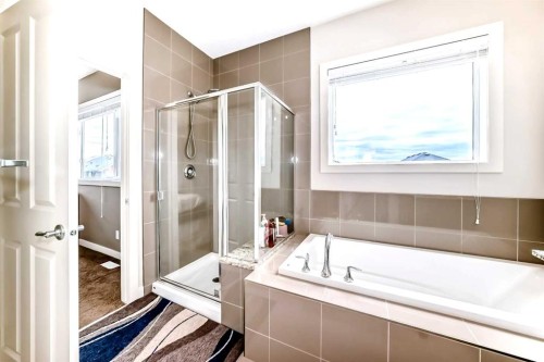 204 Evansview Road Nw, Calgary, AB 