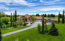 12 Sigurdson Bay  Rural Rocky View County, AB T3R 1G1