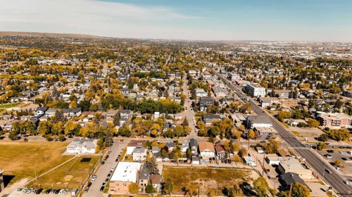 129 18 Avenue Nw, Calgary, AB - Outdoor With View