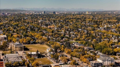 129 18 Avenue Nw, Calgary, AB - Outdoor With View