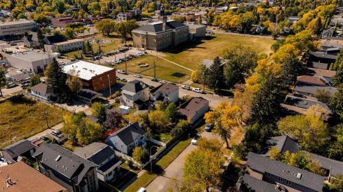 129 18 Avenue Nw, Calgary, AB - Outdoor With View