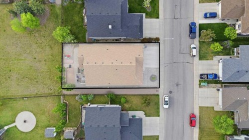 203 Hillcrest Boulevard, Strathmore, AB 